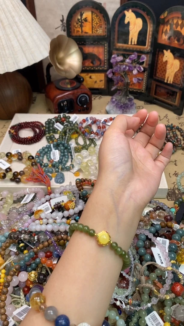 未镶嵌和田玉手饰406