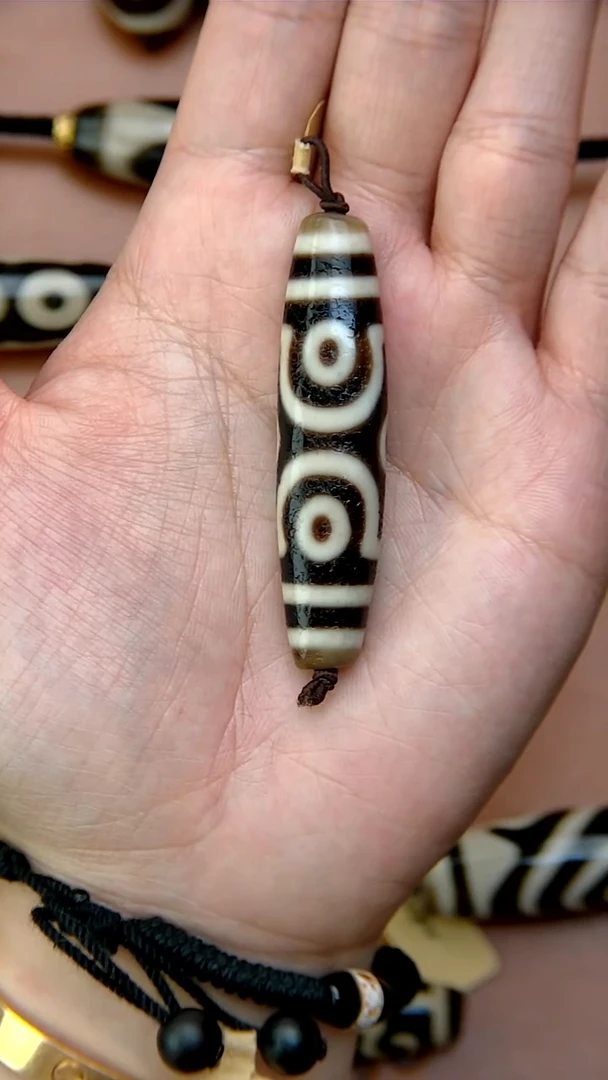 未镶嵌颈饰玛瑙/玉髓?****?十字六