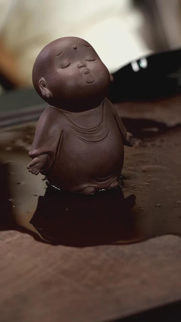 紫砂茶宠紫砂小沙弥
