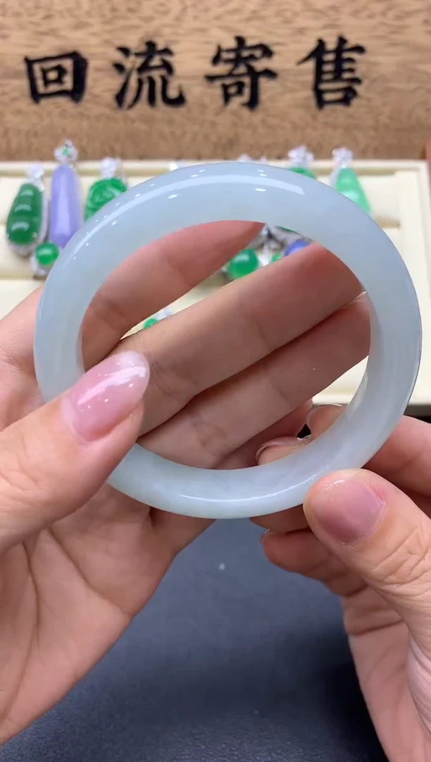 【闪购商品】翡翠手镯未镶嵌305-中国好珍宝
