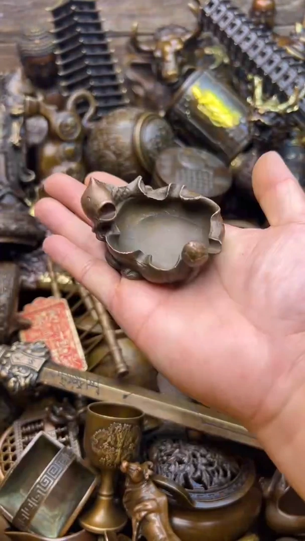 精美铜器，点击下单