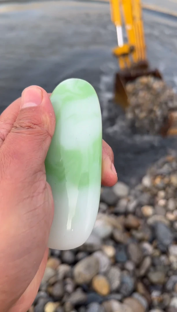 未镶嵌和田玉把件99