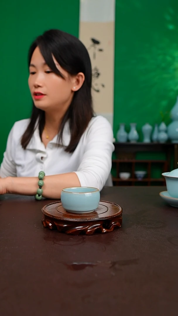 一级天青新品铜口扳指杯 带礼盒