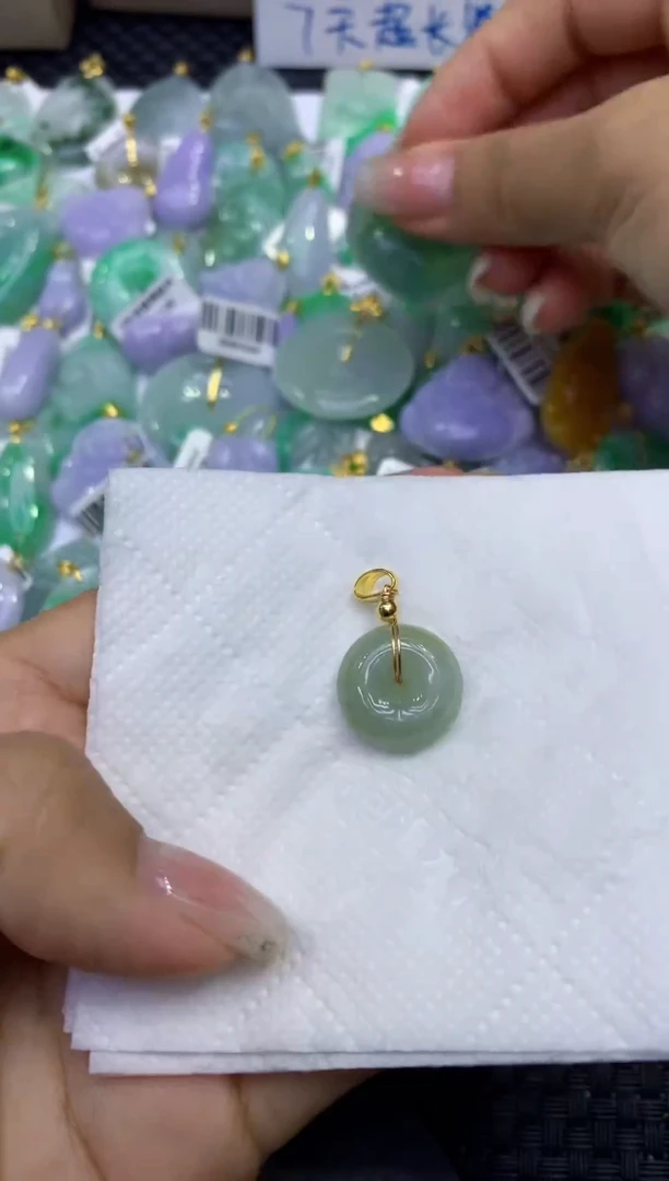 颈饰未镶嵌翡翠天然缅甸A货翡翠