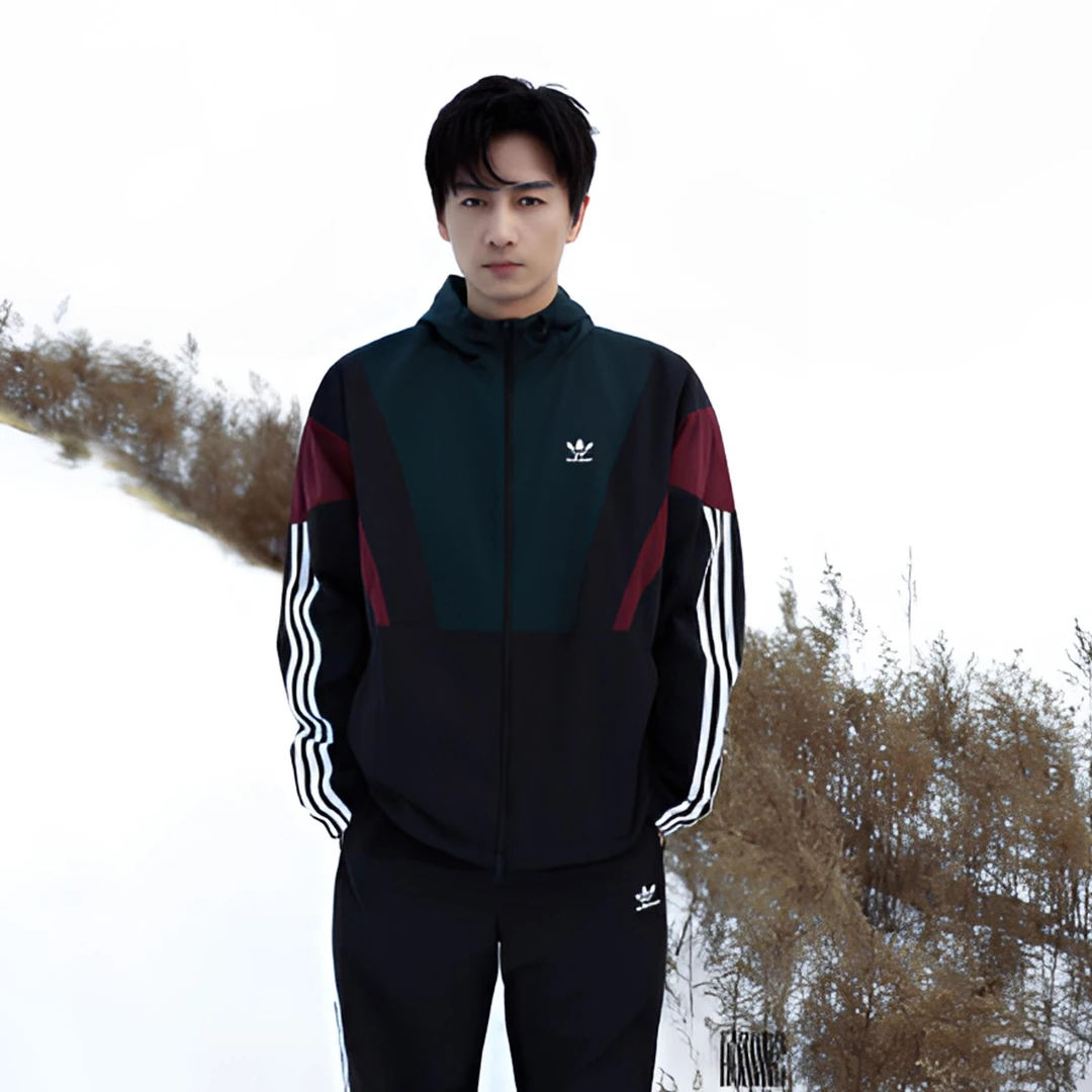 Adidas阿迪达斯三叶草男女时尚运动夹克外套KC3125