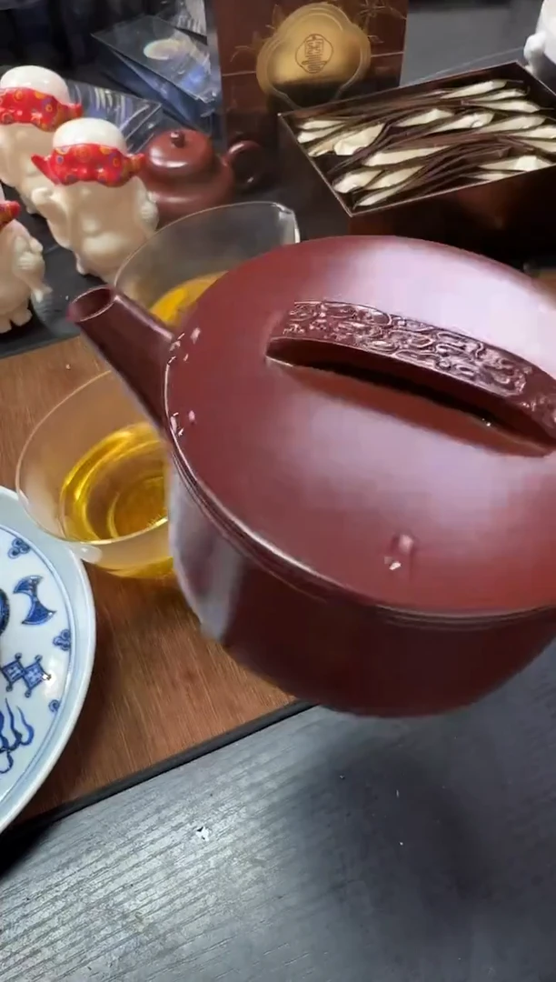 -摇****肚大汉瓦-预售