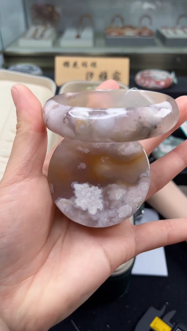 未镶嵌手镯石英质玉61圈口（赠品镯心）357891