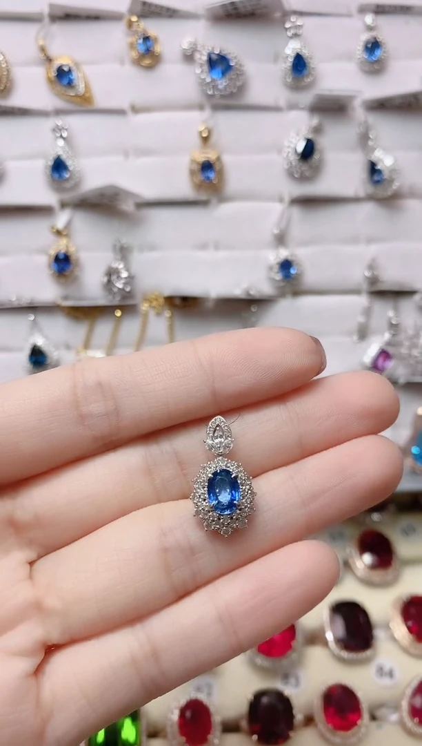 【闪购商品】蓝宝石18K金吊坠18K金镶嵌1