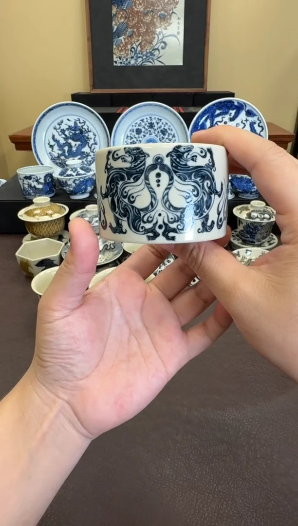 二号釉虎符纹扳指杯
