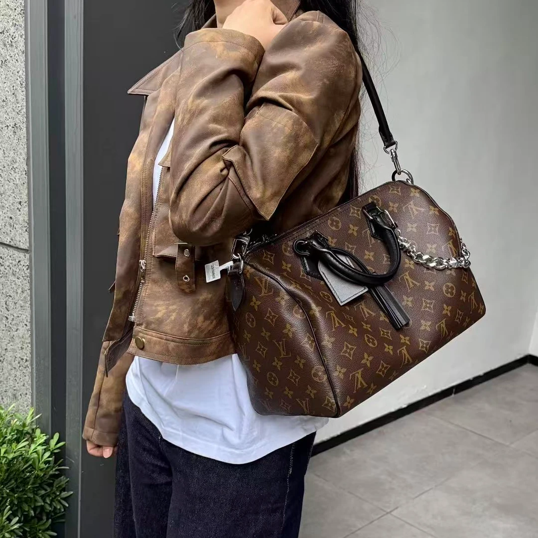 99新 LouisVuitton/路易威登 展会外场！老花新款Speedy包30包