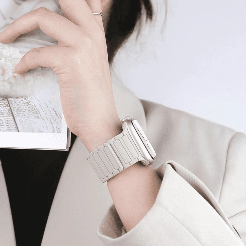 适用苹果s11手表iwatch表带s10回环磁吸硅胶applewatchs9女款se男