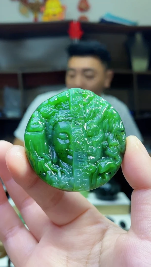 和田玉未镶嵌颈饰1