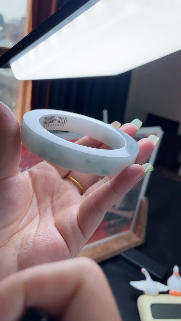 【闪购商品】定制翡翠手镯未镶嵌手镯DDQ/发一件
