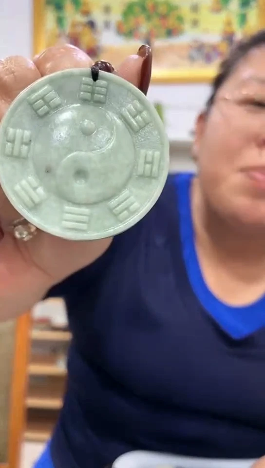 未镶嵌岫玉挂件