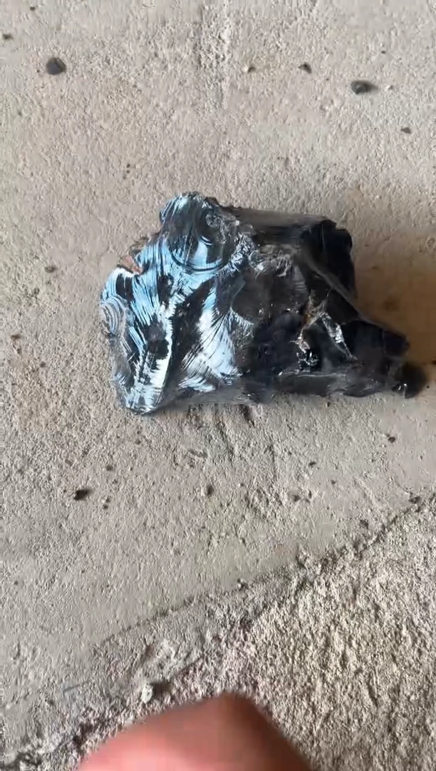 未镶嵌黑曜岩珠宝奇石天然黑曜石原石多样性发一