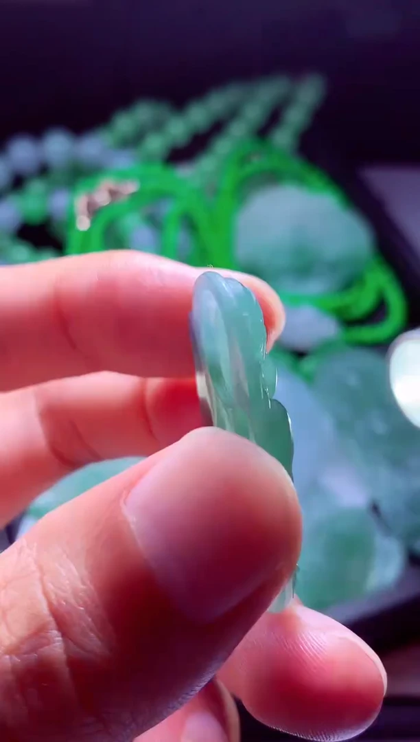 未镶嵌定制翡翠黎*#翡翠毛货定制