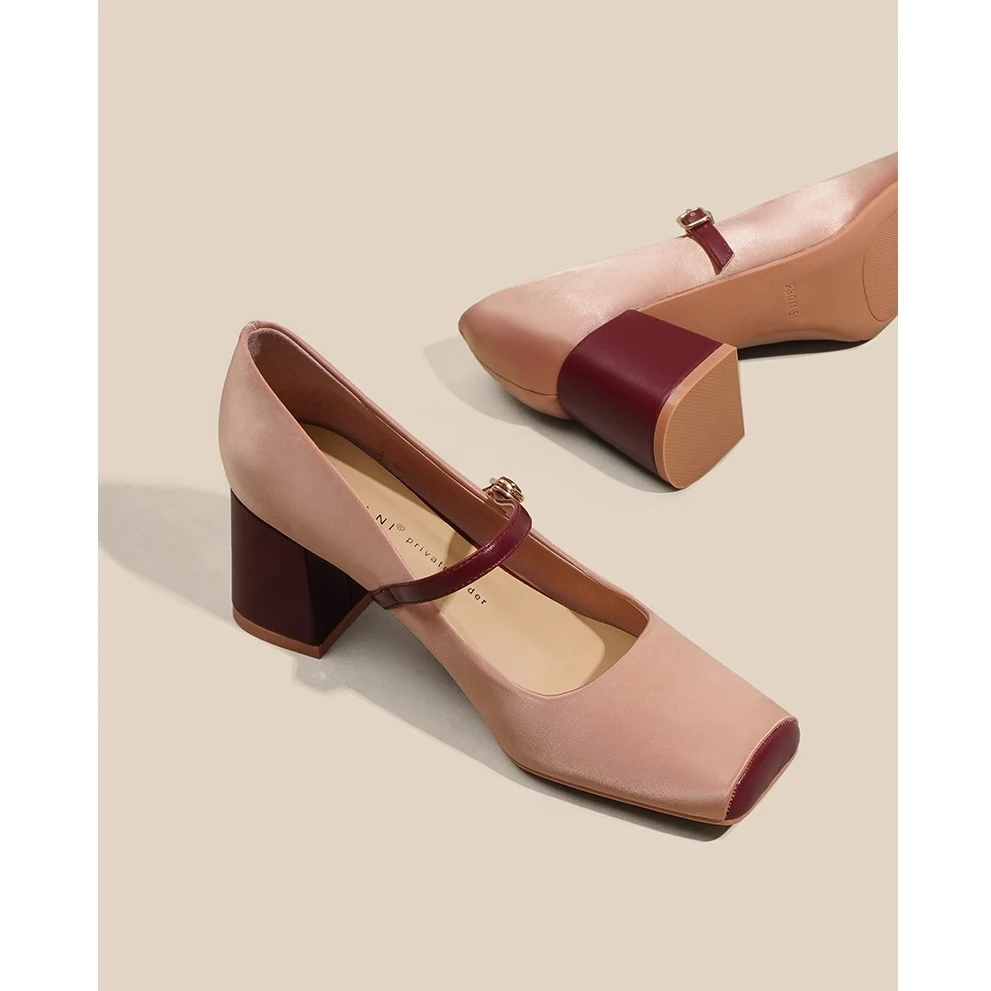 meichen/美晨粉色小众设计高级感奶奶鞋猪鼻子方头粗跟玛丽珍单鞋