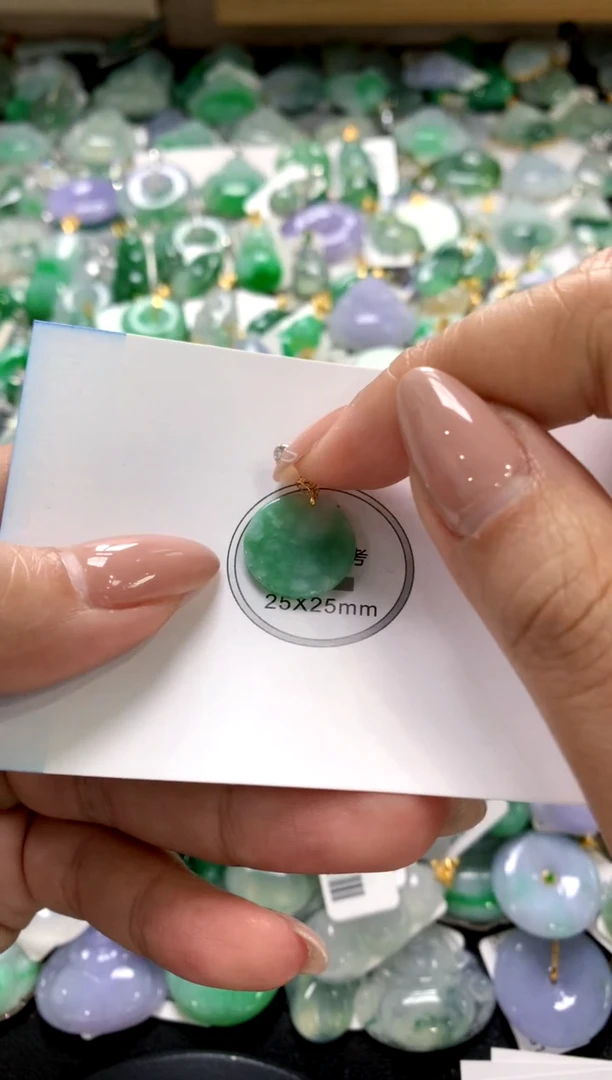 颈饰未镶嵌翡翠1111111111111111