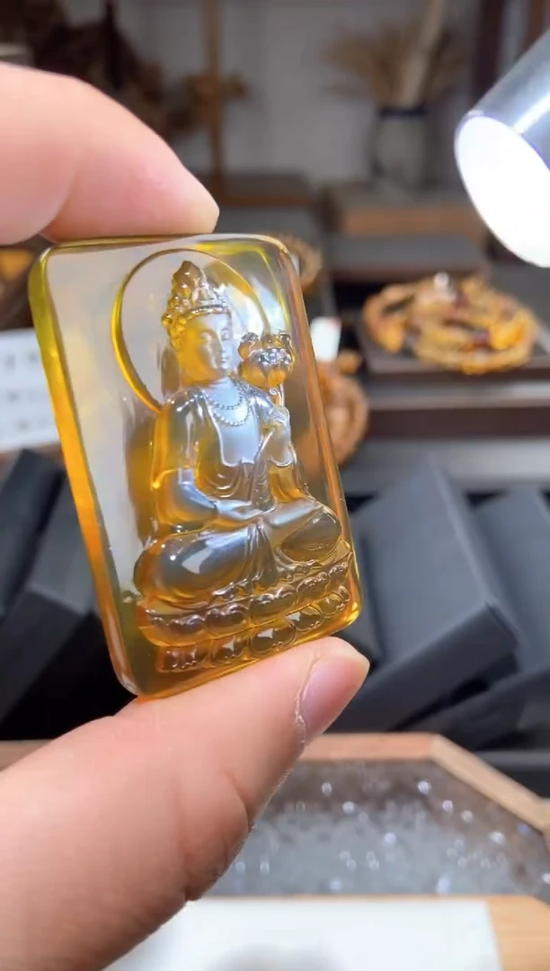 【闪购商品】琥珀颈饰未镶嵌大势至菩萨