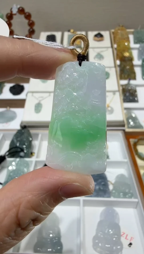 未镶嵌挂件翡翠A货翡翠多样性孤品