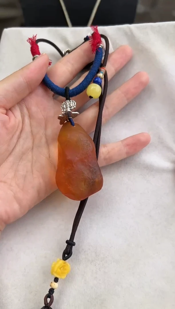 【闪购商品】琥珀裸石未镶嵌10115114-吊坠