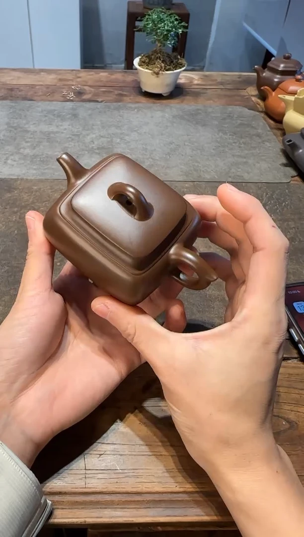 茶壶紫砂一*长四方紫砂壶