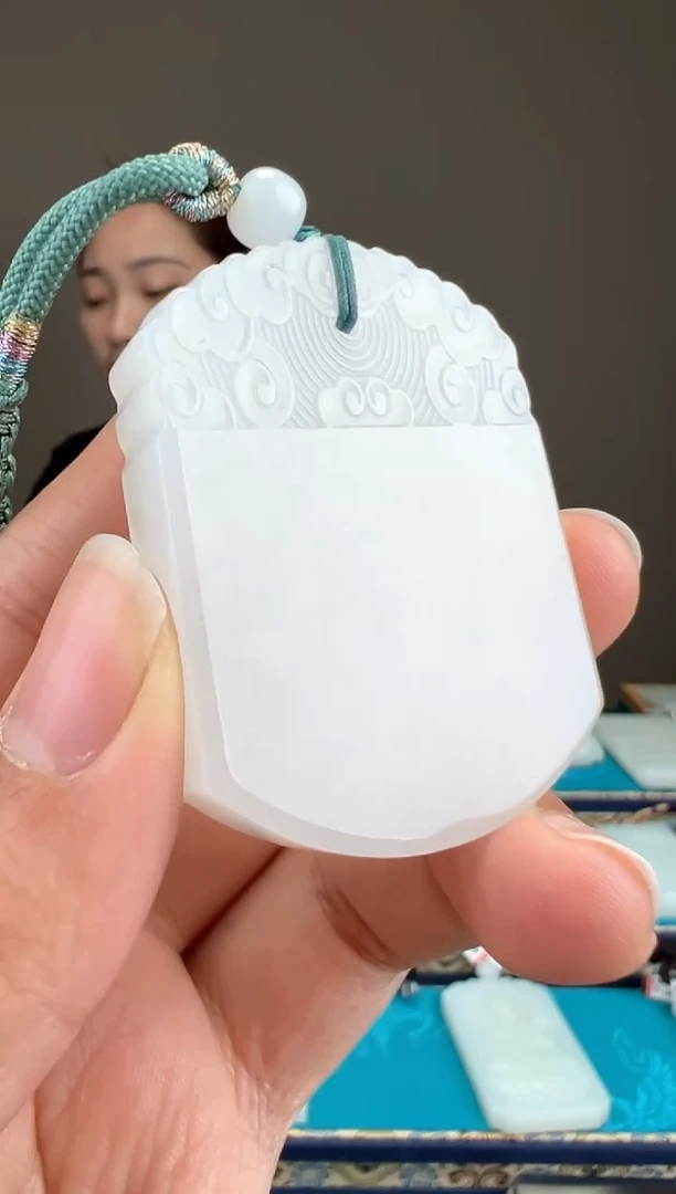 【闪购商品】和田玉颈饰未镶嵌1