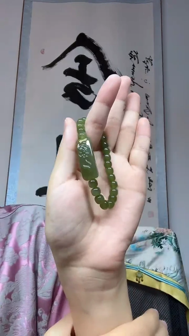 手串未镶嵌和田玉约卡7