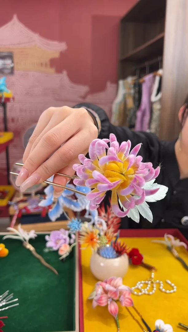 【闪购商品】刺绣非遗绒花（发饰）