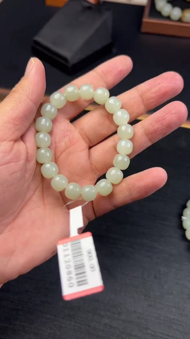 【闪购商品】和田玉手串未镶嵌且末微色差卡10老型珠