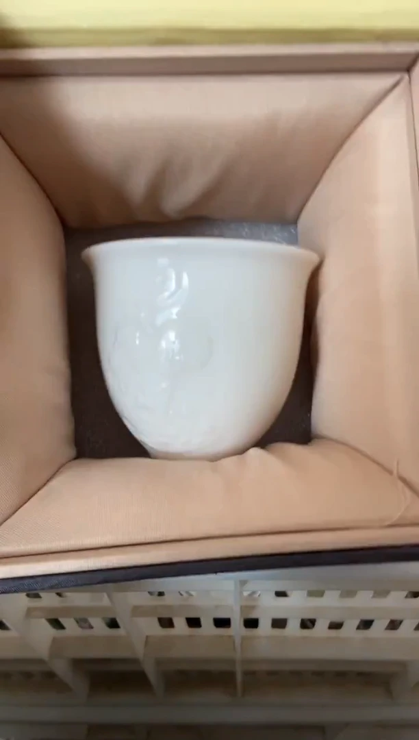 杯子瓷无运费险有瑕疵的摄影的产品有使用过的痕迹有点脏介意勿拍