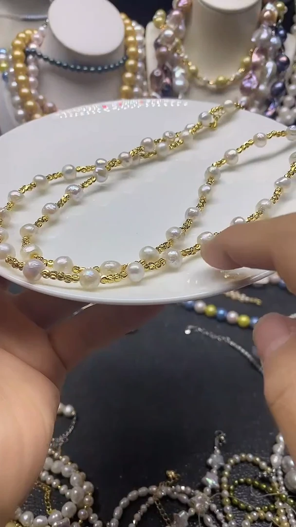 颈饰未镶嵌淡水珍珠多人