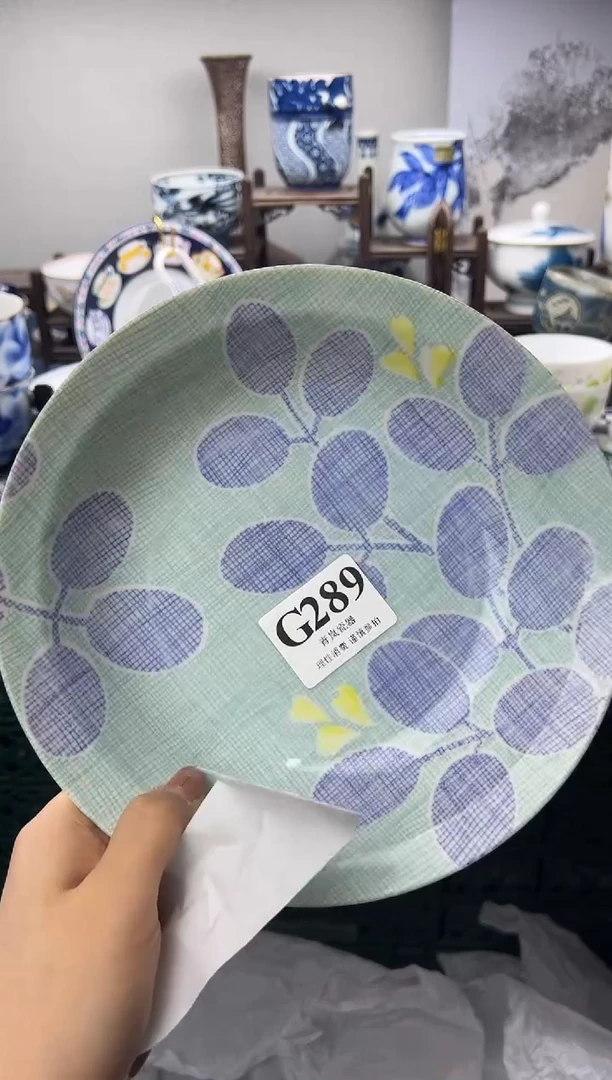 瓷片妮     G289