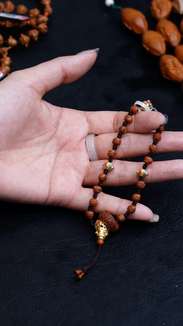 【闪购商品】橄榄核手串/手链0.6核尖18罗汉