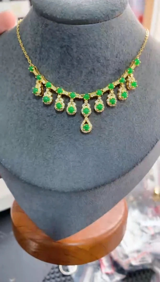 银S925镶嵌戒指翡翠水**人12   12    3