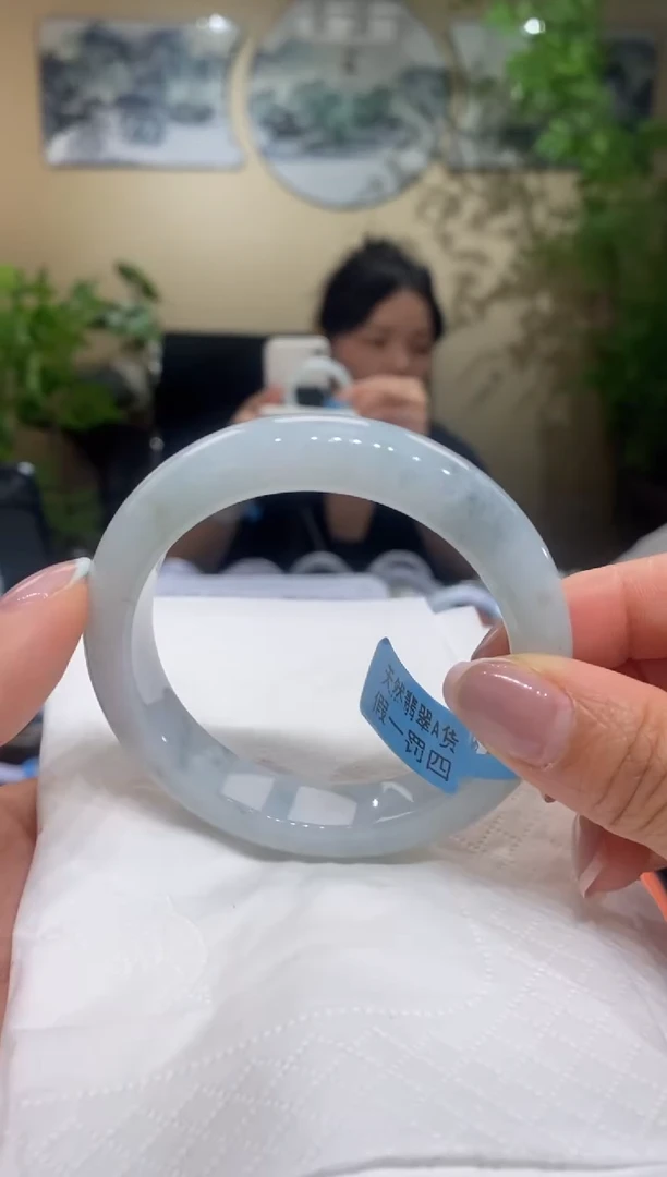 【闪购商品】翡翠手镯未镶嵌翡翠
