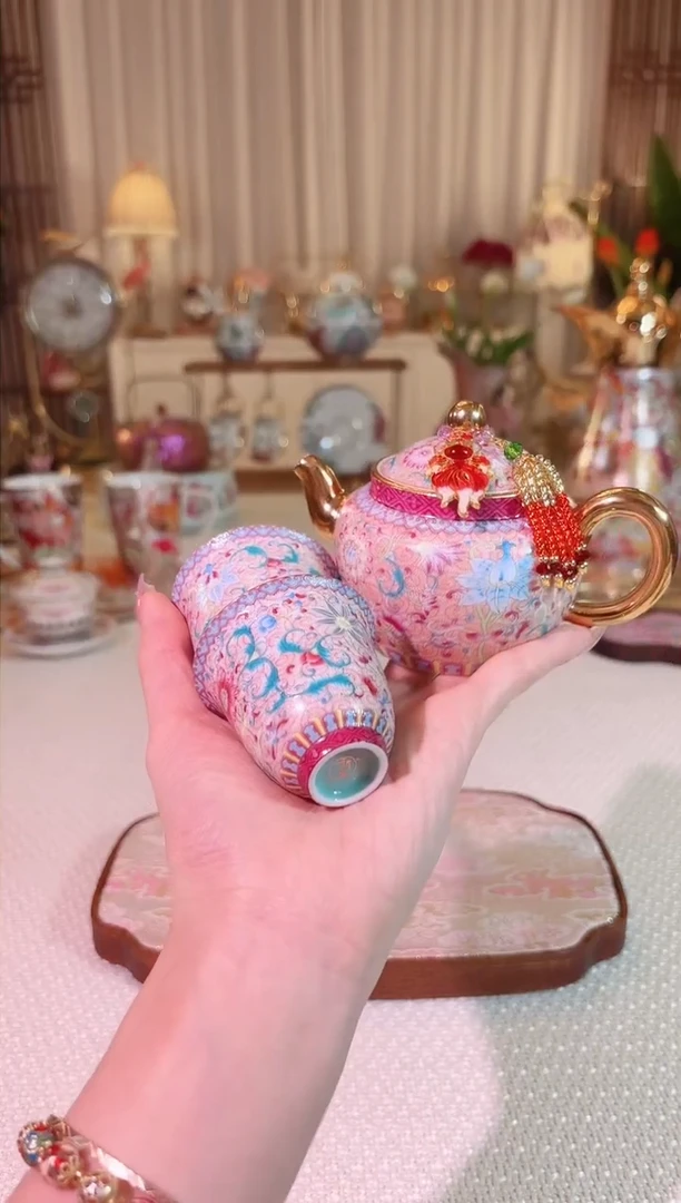 【闪购商品】瓷花开盛世-1壶2杯