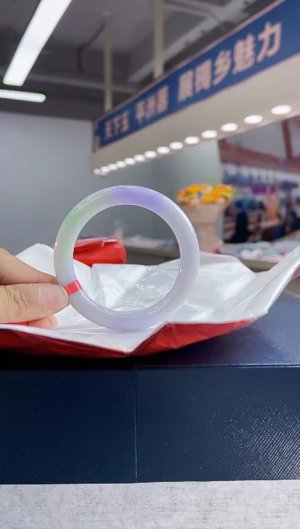 翡翠手镯未镶嵌手镯33