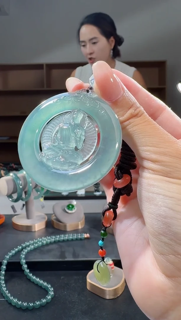 翡翠未镶嵌吊坠(不含链)阿弥陀佛