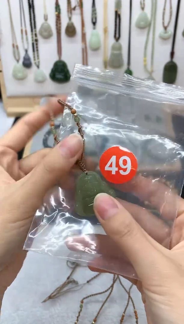 颈饰未镶嵌和田玉S*.吊坠4