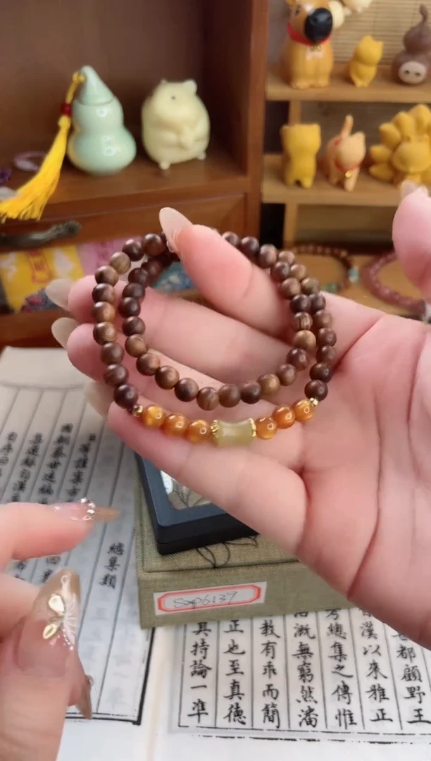 菩提手串/手链天然木质玉石多发性其一/ 不带盒子