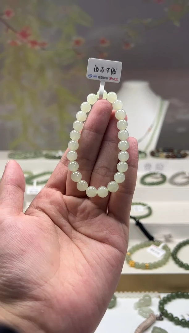 手串未镶嵌和田玉卡8高冰晴白