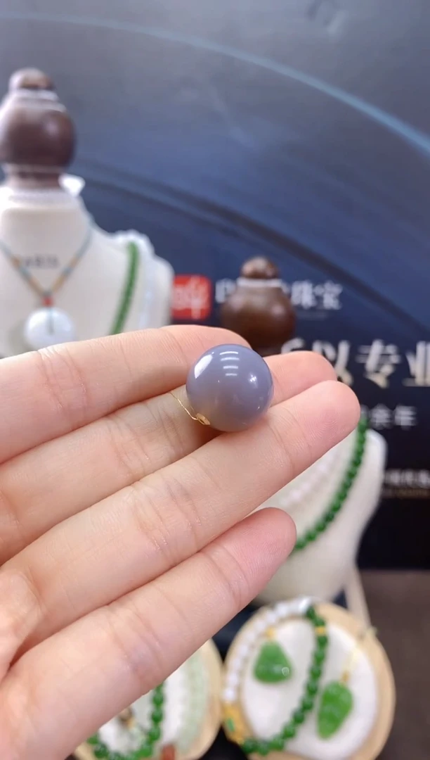 玛瑙/玉髓颈饰18K金镶嵌cg