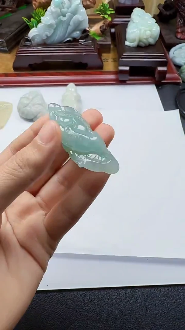 吊坠(不含链)未镶嵌翡翠1