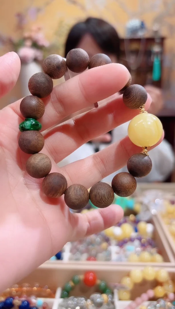 手串蜜蜡未镶嵌设计款珠串