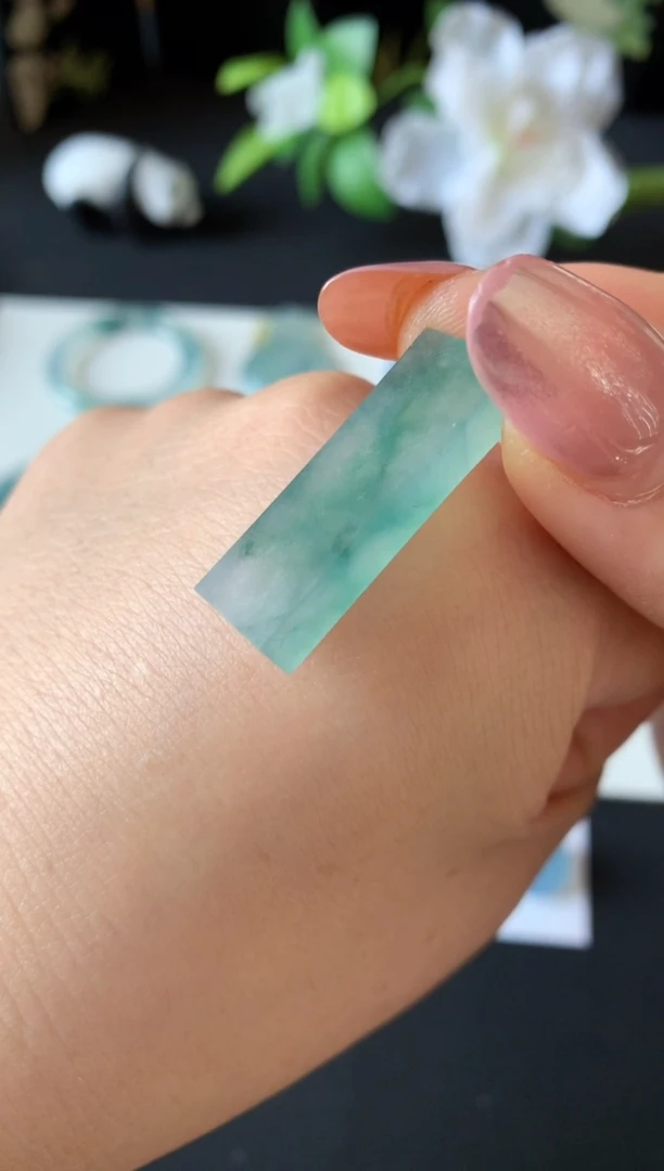 未镶嵌定制翡翠0886800697尺寸29*11*4.3