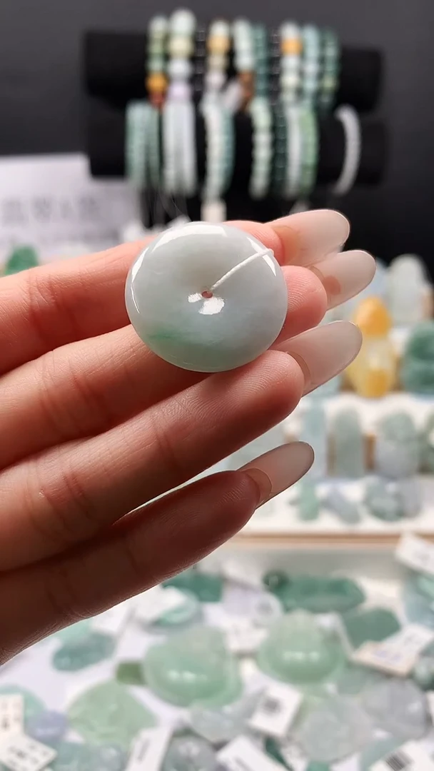 吊坠(不含链)未镶嵌翡翠64平安扣