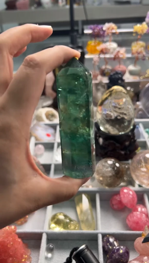 未镶嵌珠宝奇石萤石M205 约9.8cm