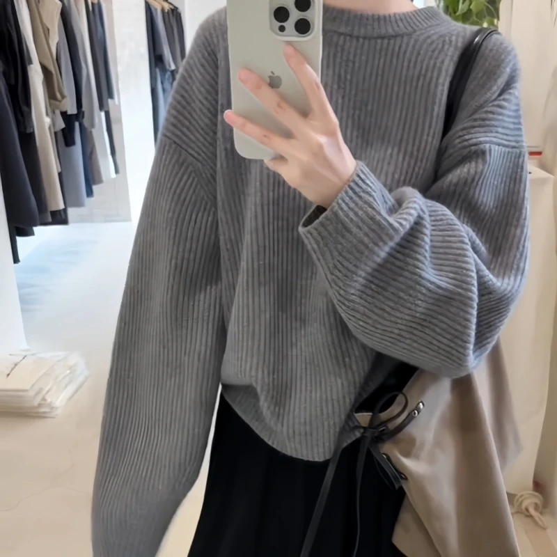 韩系灰色圆领套头内搭毛衣女秋季新款软糯慵懒风休闲百搭针织上衣