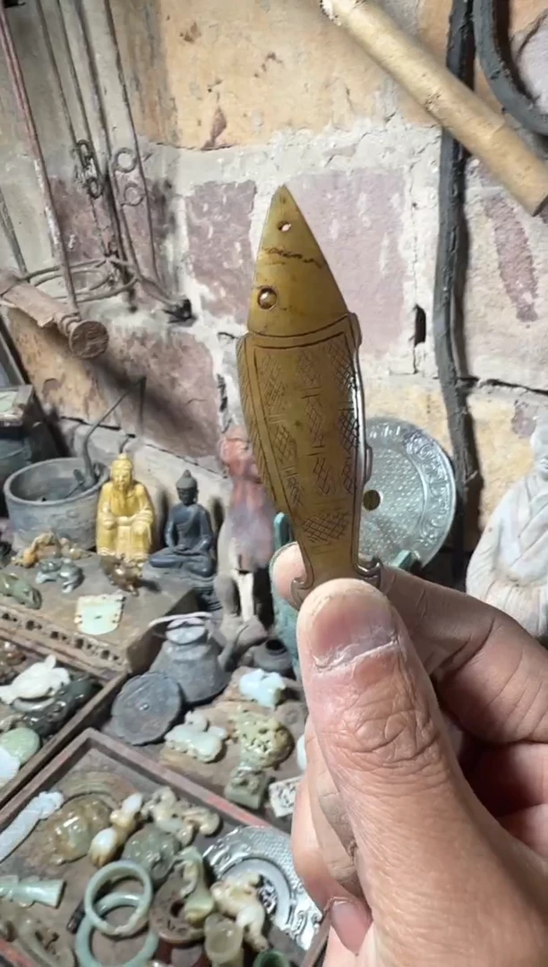 未镶嵌岫岩河磨玉（透闪石质玉）挂件玉器555555